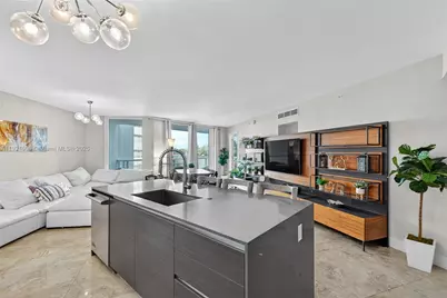 9821 E Bay Harbor Dr #402, Bay Harbor Islands, FL 33154 - Photo 7