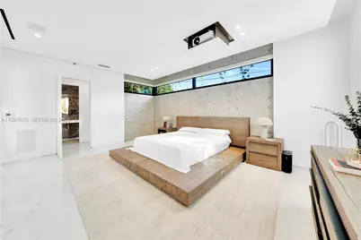 34 SW 26th Rd, Miami, FL 33129 - Photo 37