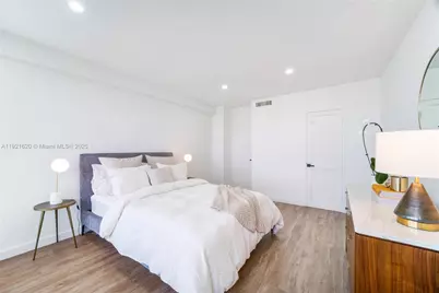 1500 Bay Rd #1558S, Miami Beach, FL 33139 - Photo 23