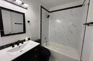 6301 Moseley St, Hollywood, FL 33024 - Photo 11