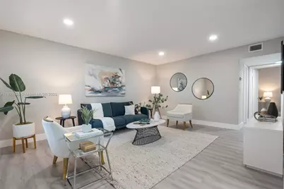 1400 NE 5th Ter #14, Fort Lauderdale, FL 33304 - Photo 1