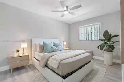 1400 NE 5th Ter #4, Fort Lauderdale, FL 33304 - Photo 13