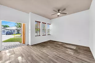 16283 SW 83rd St, Miami, FL 33193 - Photo 9