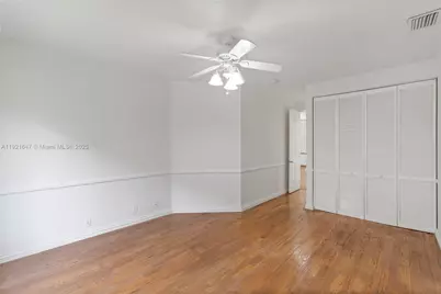 15601 SW 14th St, Pembroke Pines, FL 33027 - Photo 41