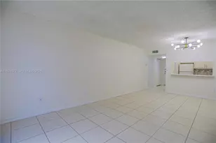 13685 NE 10th Ave, North Miami, FL 33161 - Photo 7