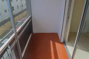 13685 NE 10th Ave, North Miami, FL 33161 - Photo 5