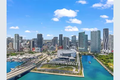159 NE 6th St #5008, Miami, FL 33132 - Photo 3