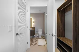 159 NE 6th St, Miami, FL 33132 - Photo 7