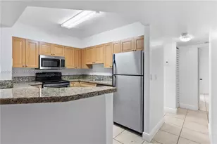 5102 NW 79th Ave, Doral, FL 33166 - Photo 9