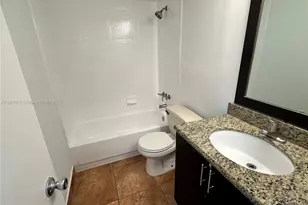 492 NW 165th St Rd, Miami, FL 33169 - Photo 21