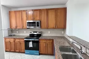 1972 NE 5th St, Boynton Beach, FL 33435 - Photo 15