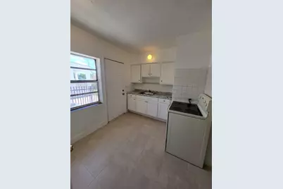 640 - 642 NW 77th St, Miami, FL 33150 - Photo 7