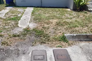 640 - 642 NW 77th St, Miami, FL 33150 - Photo 9