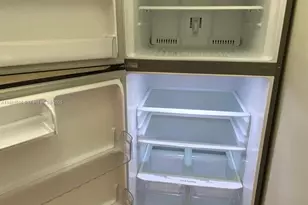 1725 W 60th St, Hialeah, FL 33012 - Photo 7