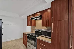 2401 S Ocean Dr, Hollywood, FL 33019 - Photo 11