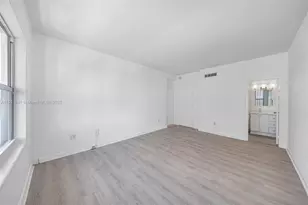 9100 W Bay Harbor Dr, Bay Harbor Islands, FL 33154 - Photo 23