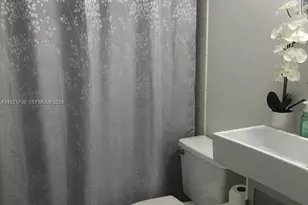 770 Claughton Island Dr, Miami, FL 33131 - Photo 3