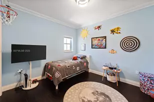 18475 NE 30th Pl, Aventura, FL 33160 - Photo 15