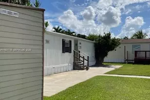 35250 SW 177th Ct, Homestead, FL 33034 - Photo 3