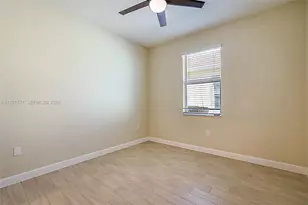 400 SE Mulberry Wy, Port Saint Lucie, FL 34984 - Photo 23