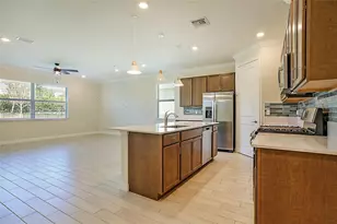 400 SE Mulberry Wy, Port Saint Lucie, FL 34984 - Photo 11