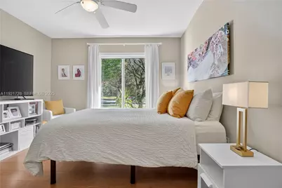 21320 SW 92nd Ave, Cutler Bay, FL 33189 - Photo 37