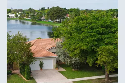 21320 SW 92nd Ave, Cutler Bay, FL 33189 - Photo 13