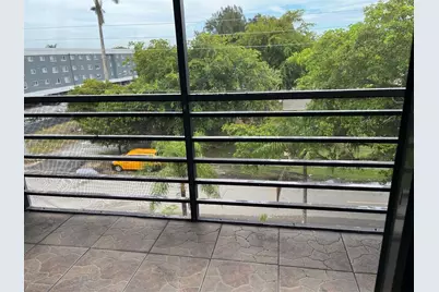 13500 NE 3rd Ct #402, North Miami, FL 33161 - Photo 11