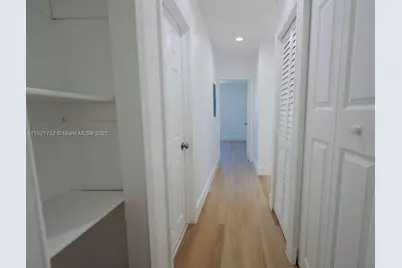 11316 Peachtree Dr #1, Miami, FL 33161 - Photo 9