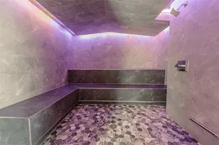 31 SE 5th St, Miami, FL 33131 - Photo 23