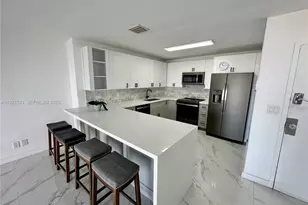 13499 Biscayne Blvd, North Miami, FL 33181 - Photo 3