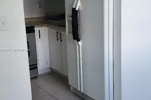 5702 W 26th Ave, Hialeah, FL 33016 - Photo 3