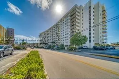 401 Golden Isles Dr #712, Hallandale Beach, FL 33009 - Photo 35