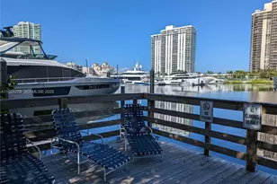 19901 E Country Club Dr, Aventura, FL 33180 - Photo 15