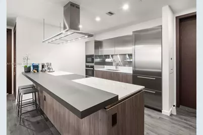 1000 Brickell Plz #PH5706, Miami, FL 33131 - Photo 7