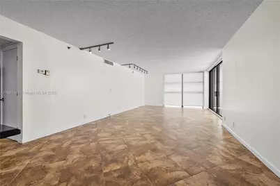 20225 NE 34th Ct #413, Aventura, FL 33180 - Photo 13