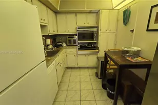 1985 S Ocean Dr, Hallandale Beach, FL 33009 - Photo 5