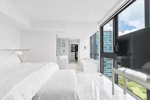 650 NE 32nd St, Miami, FL 33137 - Photo 11