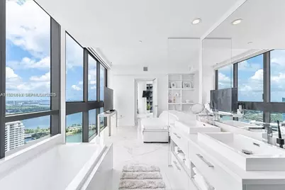 650 NE 32nd St #3808, Miami, FL 33137 - Photo 15