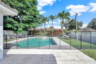 5781 SW 25th St, Miami, FL 33155 - Photo 43