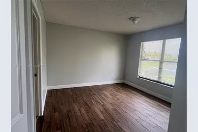 1477 Lake Crystal Dr #F, West Palm Beach, FL 33411 - Photo 7