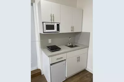 1125 NE 143 St #101, North Miami, FL 33161 - Photo 3