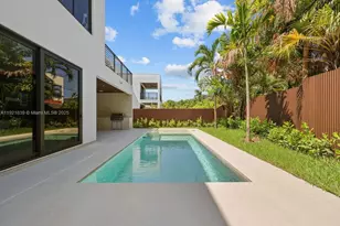 618 NE 17th Way, Fort Lauderdale, FL 33304 - Photo 33