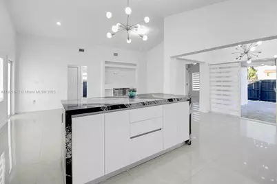 15251 SW 56th Terrace, Kendall, FL 33193 - Photo 5