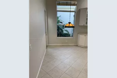 2518 Bay Pointe Ct, Weston, FL 33327 - Photo 35