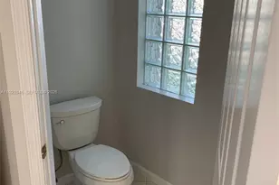 2518 Bay Pointe Ct, Weston, FL 33327 - Photo 21