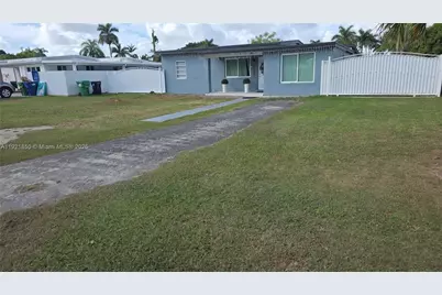 30232 SW 172nd Ave, Homestead, FL 33030 - Photo 3