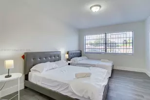 1141 NW 75th St, Miami, FL 33150 - Photo 9