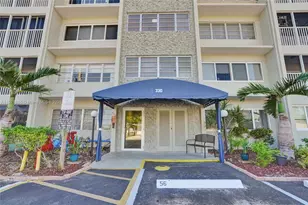 330 SE 2nd St, Hallandale Beach, FL 33009 - Photo 37