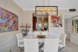 330 SE 2nd St, Hallandale Beach, FL 33009 - Photo 53